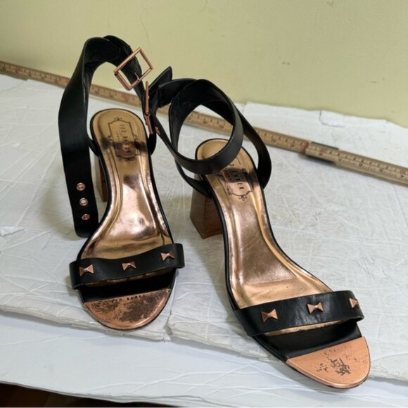 Ted Baker Biah Leather Ankle Strap Block Heel Rose Gold Bow Studs Sandal Shoe 38 - Picture 4 of 16